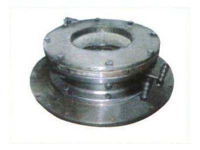 迷宮式水冷密封器